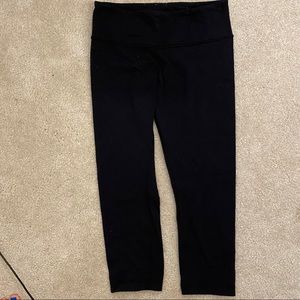 Lululemon Cropped Wunderunders